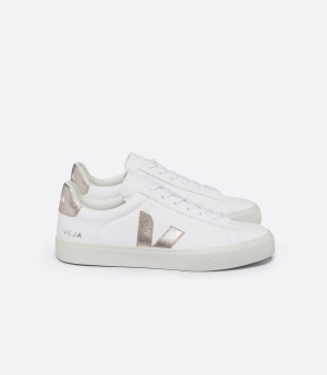 Χαμηλα Sneakers γυναικεια Veja Campo Chromefree δερματινα ασπρα χρυσο χρωμα | FPK1495UZ