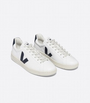 Χαμηλα Sneakers ανδρικα Veja Urca Cwl Βάρκας ασπρα μαυρα | KSG1896LO