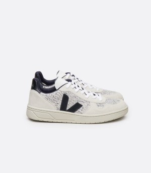 Χαμηλα Sneakers ανδρικα Veja V-10 Flannel Snow ασπρα μαυρα | JDJ6476DD